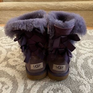 Girls UGG Boots (Size 2)